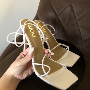 EGO SQUARE TOE HEELS 💎